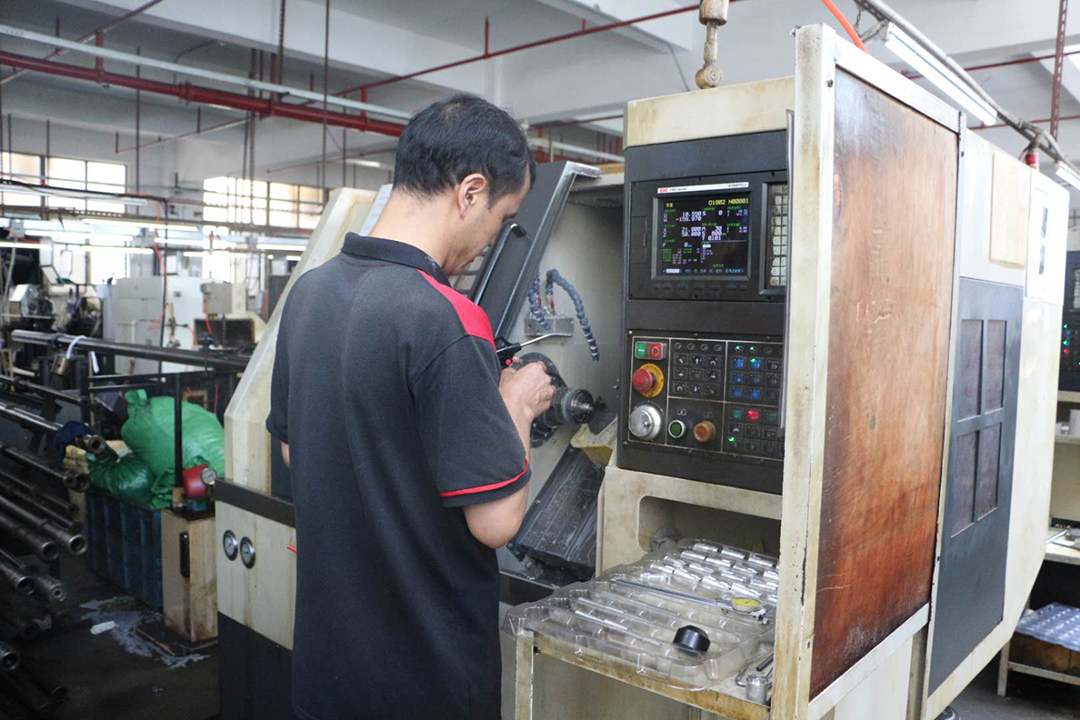 機械加工cnc